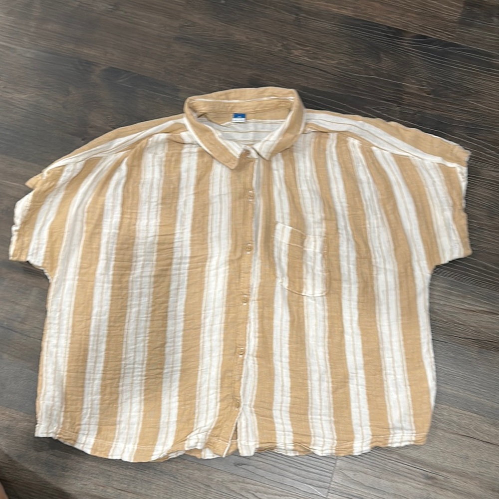 Old Navy Beige and White Striped Women's Cropped Button Down Shirt